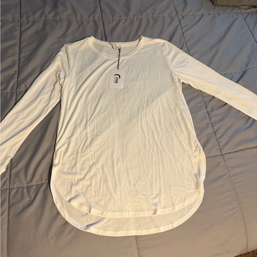 Chic Ivory Long Sleeve Tee